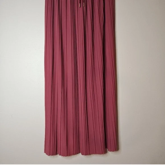 Dusty Rose Micro Pleated Maxi Skirt Elastic Waist Flowy One Size - Picture 5 of 14